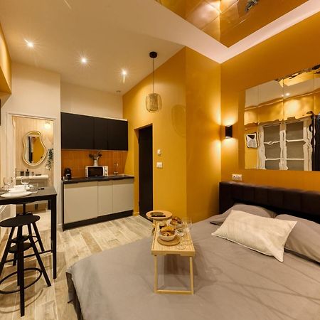 Deluxe Spa Suite Caramel Sweetness Melun Exteriör bild