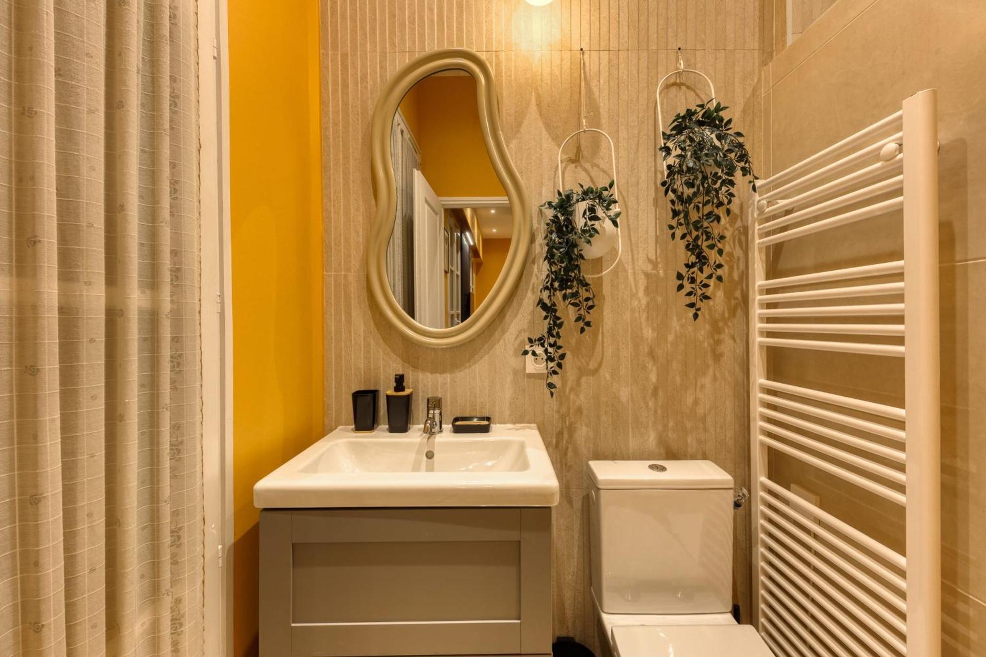 Deluxe Spa Suite Caramel Sweetness Melun Exteriör bild